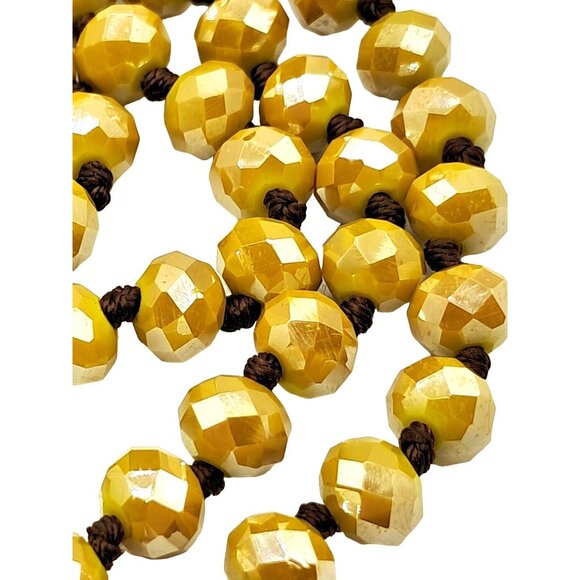 Yellow Faceted Beaded Necklace With Knotted String Vintage Costume Jewelry - Picture 5 of 6